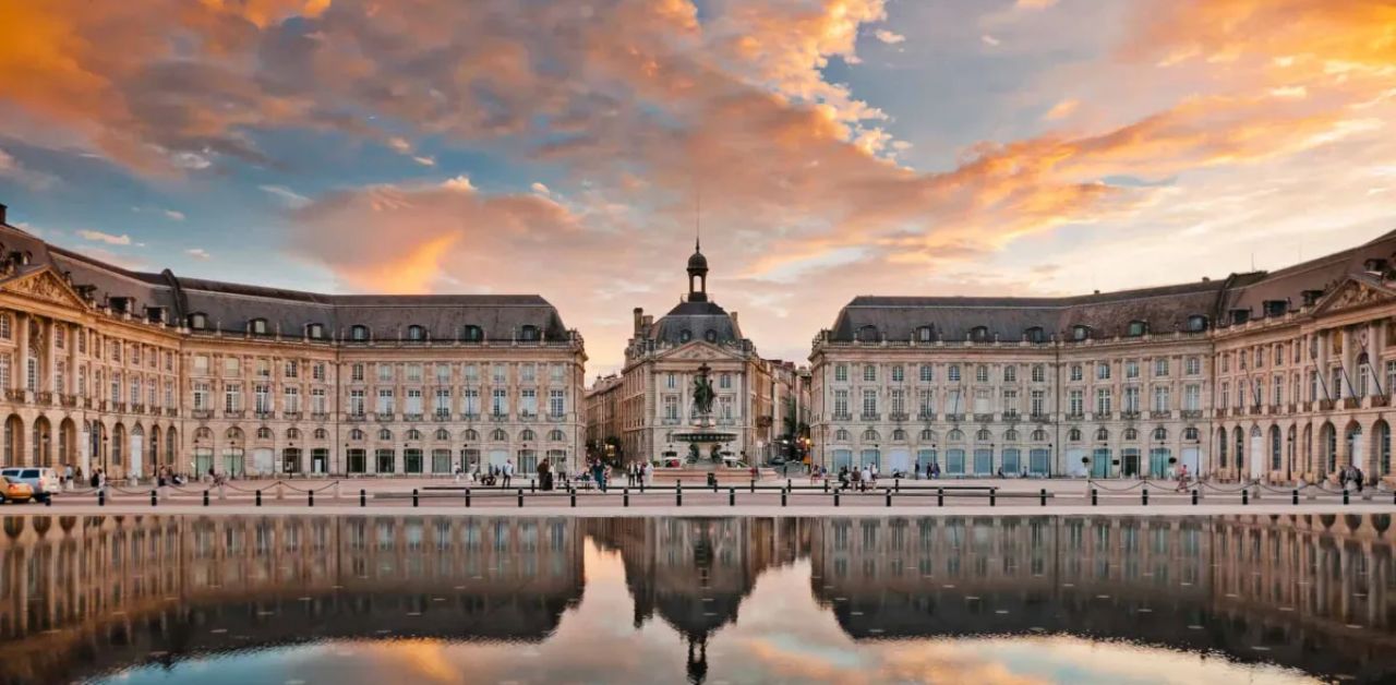Tunisair Bordeaux Office in France