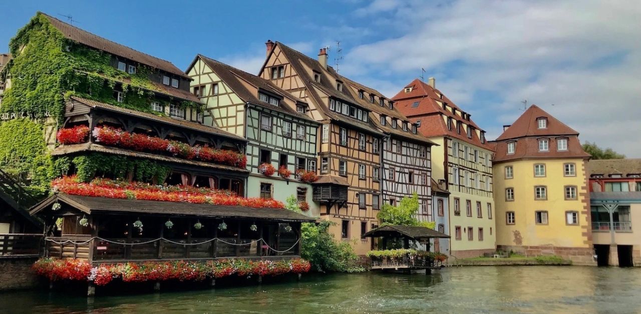 Tunisair Strasbourg Office in France