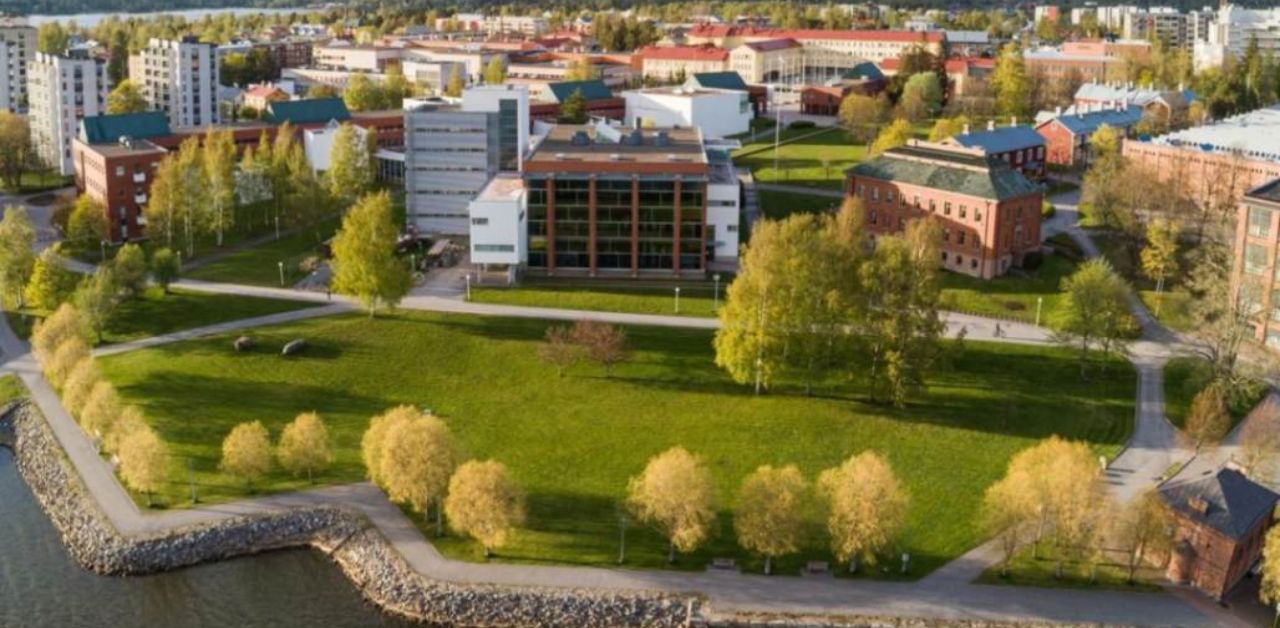 Sunclass Airlines Vaasa Office in Finland