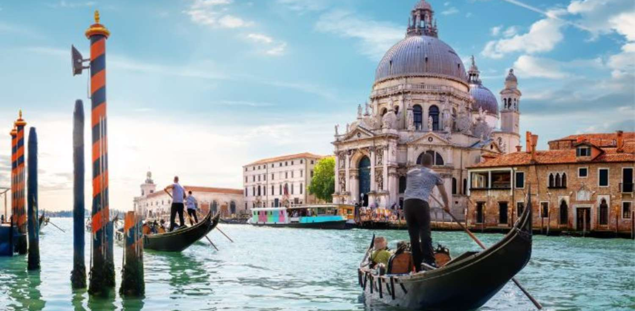Cathay Pacific Venice Office in Italy