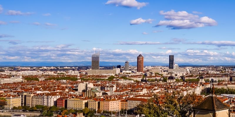 Qatar Airways Lyon Office in France