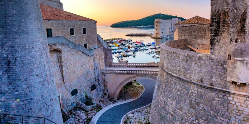 Bmibaby Airlines Dubrovnik Office in Croatia