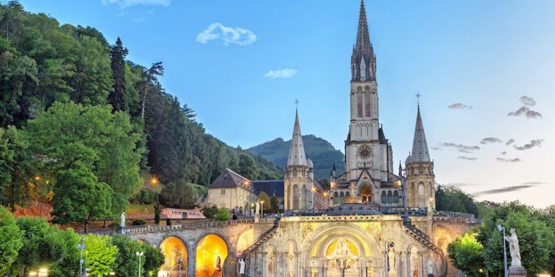 Bmibaby Airlines Lourdes Office in France