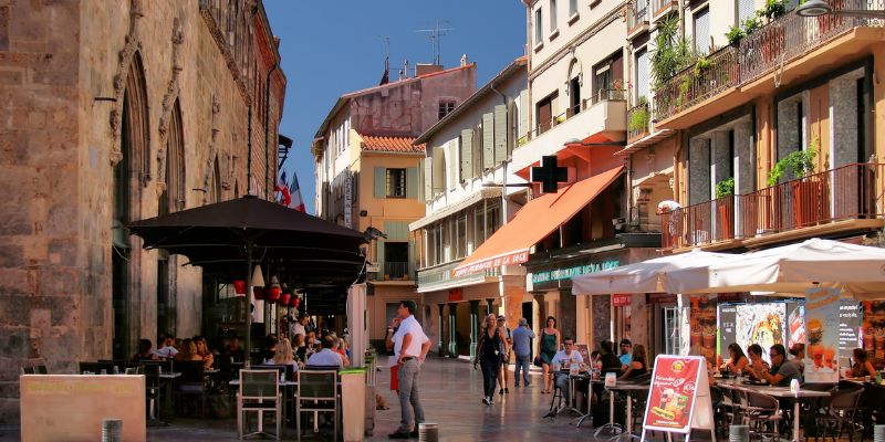 Bmibaby Airlines Perpignan Office in France