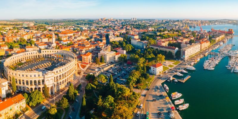 EasyJet Pula Office in Croatia