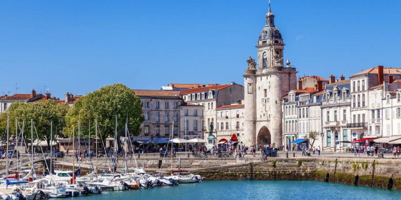EasyJet La Rochelle Office in France