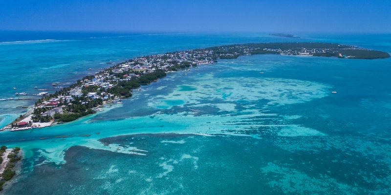 Maya Island Air Air Caye Caulker Office